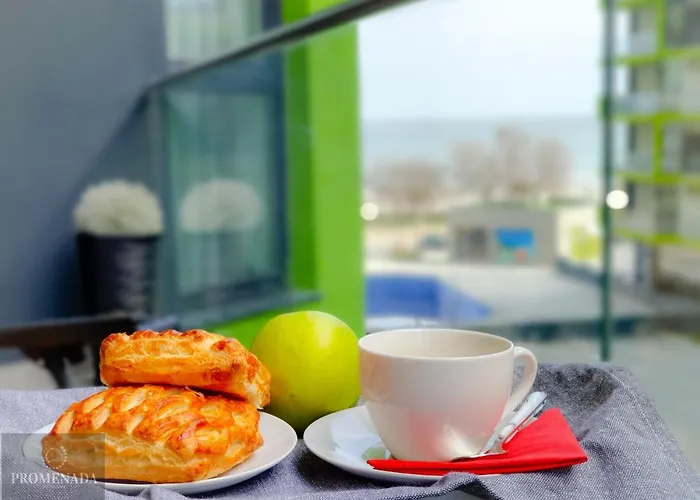 Visum Pool & Mamaia Nord Апартаменты 3*