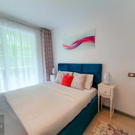 Visum Pool & Mamaia Nord 3* Năvodari