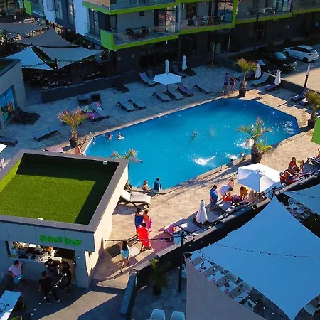 Visum Pool & Mamaia Nord 3*