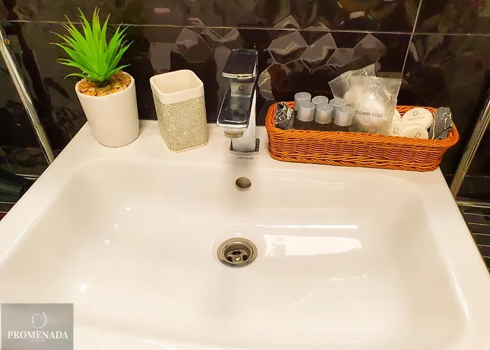 Visum Pool & Mamaia Nord 3* Năvodari