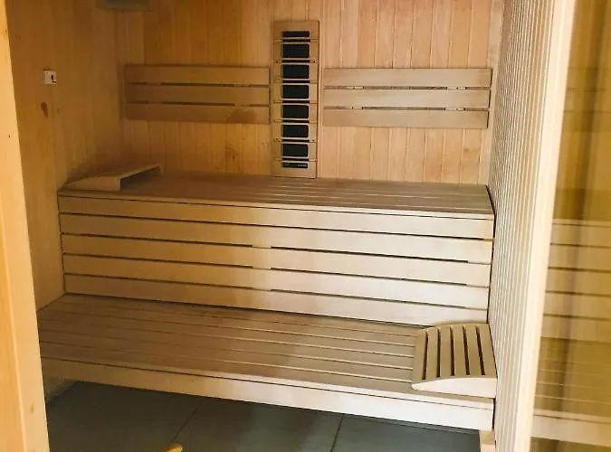 Visum Pool & Mamaia Nord Appartamento 3*