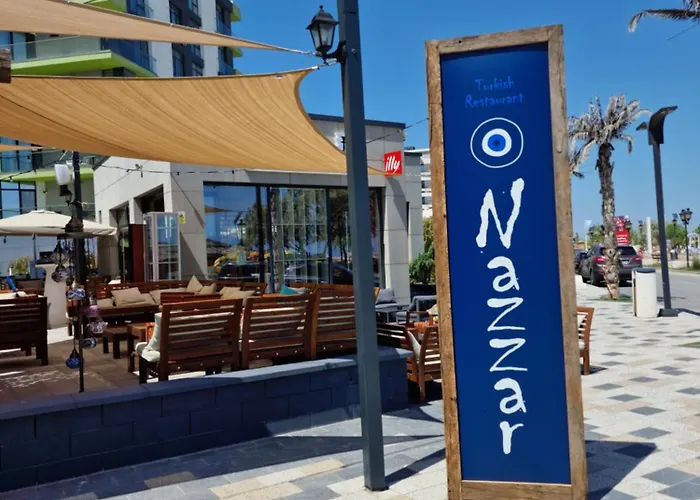 Visum Pool & Mamaia Nord 3* Năvodari